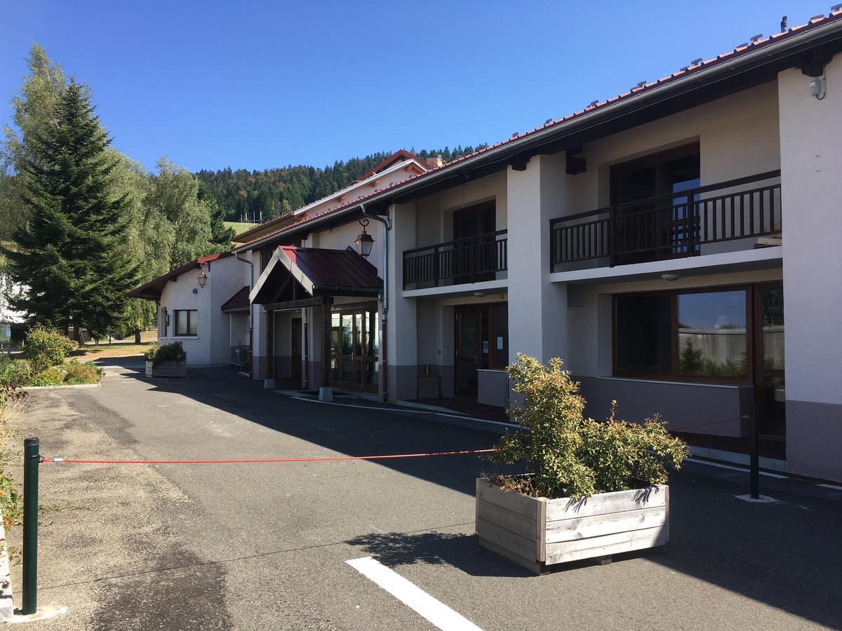 Le Relais Nordique Hotel Giron Екстериор снимка