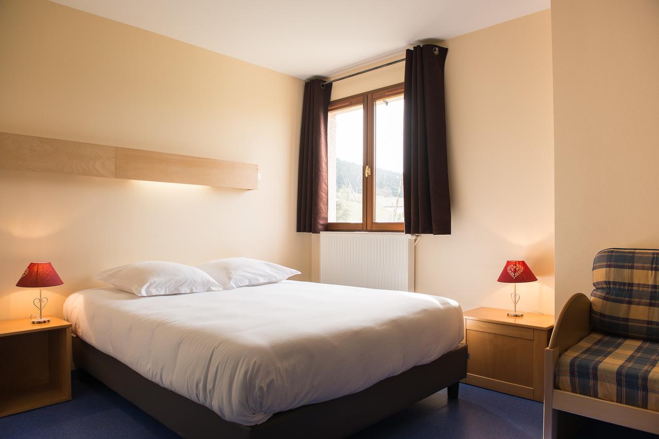 Le Relais Nordique Hotel Giron Екстериор снимка